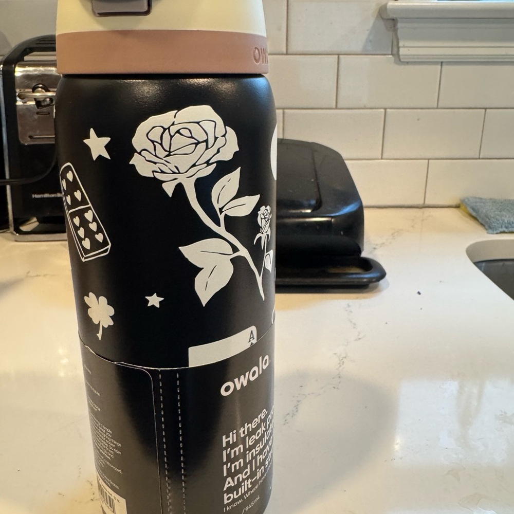 Owala Black and White Insulated Water Bottle - Picture 2 of 3
